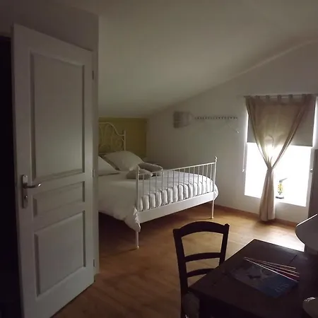 Nocleg ze śniadaniem Chambres D'hotes Les Dimes